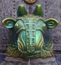 La cabeza de toro, símbolo de la Fábrica Zsolnay